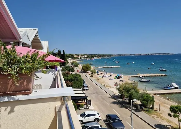 Seaside Гостевой дом Турань